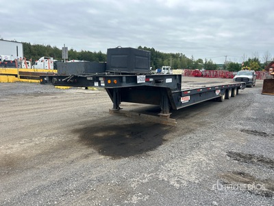 1995 48 ft Tri/A Hydraulic Tail Trailer
