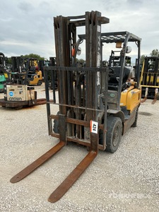 TCM FG25T3L 3700 lb Pneumatic Tire Heftruck