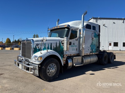 2015 International 9900i 6x4 Ciągnik siodłowy T/A z kabiną sypialną