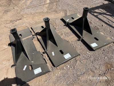 2025 Kit Containers QT-TM 2 in Skid Steer Hitch Receiver (Unused)