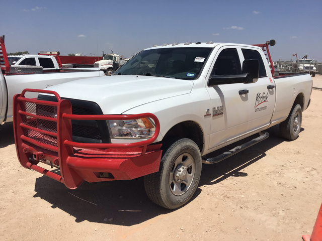 2017 Ram 3500 Heavy Duty 4x4 Crew Cab Pickup 2017 Ram 3500 Heavy Duty 4x4 Crew Cab Pickup