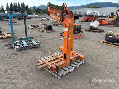 Quantity of (2) Crane Pallet Forks