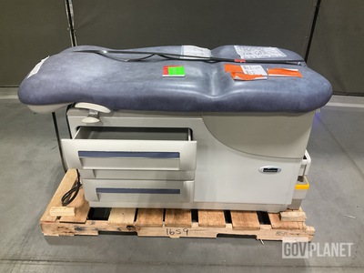 Midmark Examination Table