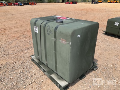 Oshkosh 3696272 Fuel Tank