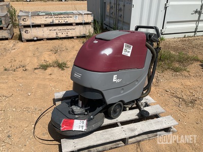 Minuteman E20 Floor Scrubber