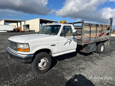 1997 Ford F-450 4x2 Autocarro cassone fisso