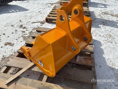2026 GIYI GY-BK 24 in Digging Excavator Bucket - Fits Cat 305 (Unused)