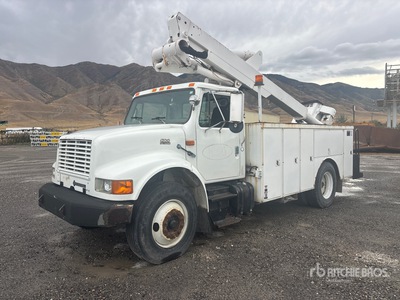 1997 International 4700 4x2 Lkw-Arbeitsbühne (Inoperable)