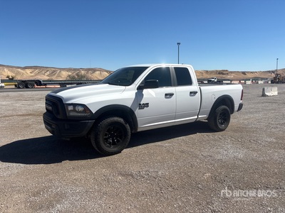 2021 Ram 1500 CLASSIC 4x4 Crew Cab Pickup