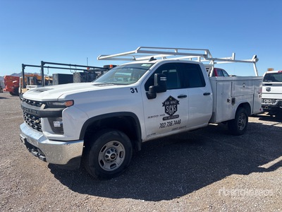 2022 Chevrolet Silverado 2500 4x2 Crew Cab Ciężarówka użytkowa