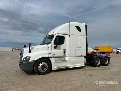 2012 Freightliner Cascadia 125 6x4 Tracteur Routier Couchette
