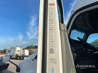 2020 Kenworth T680 6x4 Tracteur Routier Couchette