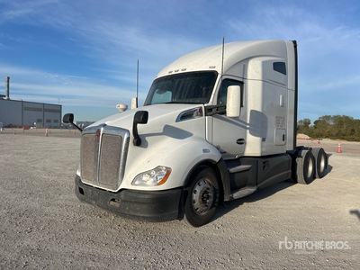 2020 Kenworth T680 6x4 Tracteur Routier Couchette