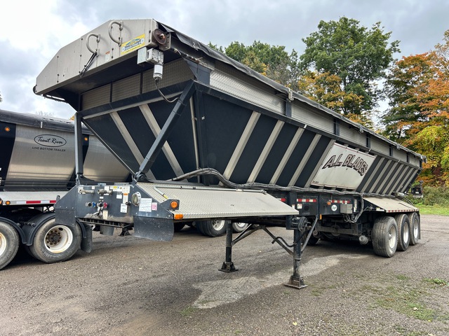 2008 Etnyre LB237-3A 36 ft Tri/A Live Bottom Trailer 2008 Etnyre LB237-3A 36 ft Tri/A Live Bottom Trailer