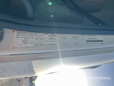 2023 Volvo VNL 6x4 T/A Sleeper Truck Tractor