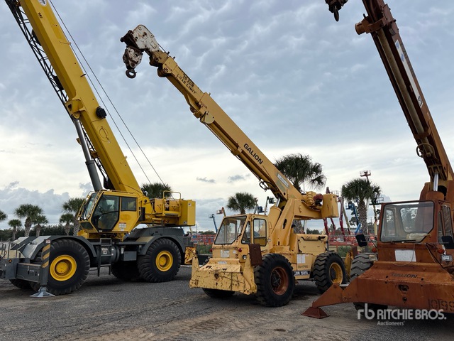 Galion 150FA 15 ton 4x4x4 Rough Terrain Crane (Inoperable)