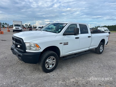 2018 Ram 3500 4x4 Crew Cab Pick Up
