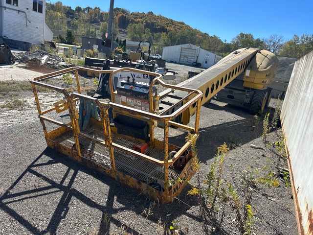 2000 Grove T80 4WD Diesel Telescopic Boom Lift 2000 Grove T80 4WD Diesel Telescopic Boom Lift