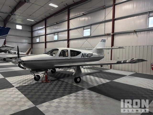 1999 Commander 114TC