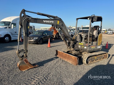 2022 Volvo ECR40D Mini Excavator