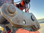 Chassis with Pins and Bushings Stick to Coupler