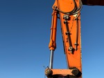 Hydraulics with Bucket Cylinder