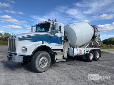 2006 Kenworth T800 6x4 Mixer Truck