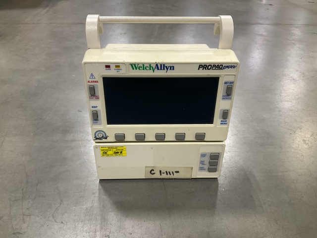 (5) Welch Allyn Propaq 206 EMPSC Patient Vital Signs Monitors w/Cases (5) Welch Allyn Propaq 206 EMPSC Patient Vital Signs Monitors w/Cases