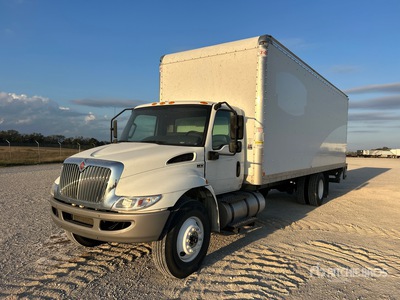 2022 International MV607 4x2 Furgonetka