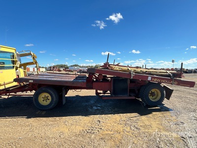 New Holland 1069 23 ft x 9 ft Distribuidor de fardos