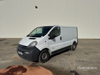 2006 Opel Vivaro dCi 100 Vehicule Utilitaire Samochód dostawczy Cargo