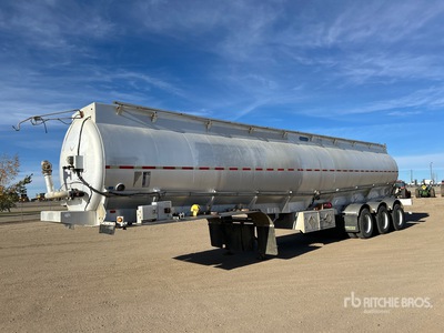 2011 Lazer 46000 L Tri/A Tanker Trailer