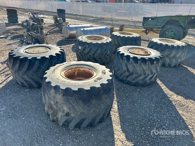 Quantity of (6) 48x31.00-20 Floatation Rims & إطارات المعدات