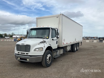 2013 Freightliner M2 106 6x4 Autocarro furgonato