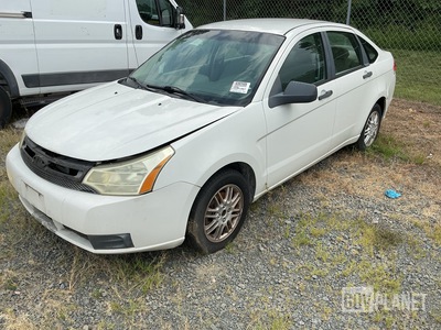 2010 Ford Focus SE Sedan