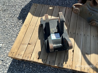 Cat Quick Coupler