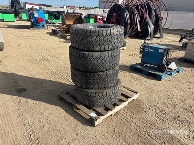 Quantity of (4) Toyo Open Country 35x12.5R20 Tires