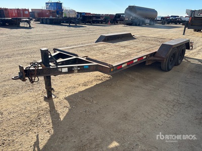 1997 18 ft T/A Equipment Trailer