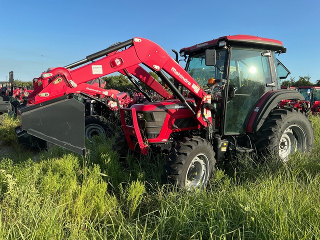 2021 Mahindra 6075 4WD Utility Tractor (Inoperable)