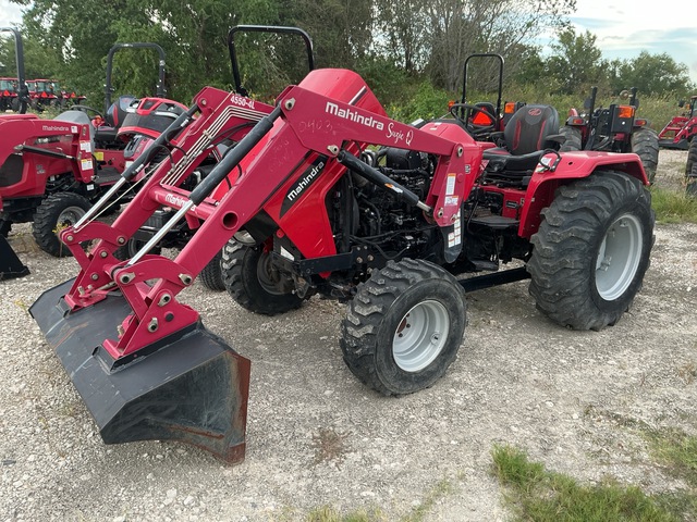 2022 Mahindra 45404 4WD Utility Tractor