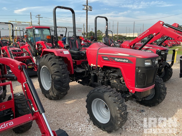 2022 Mahindra 4550 4WD Utility Tractor
