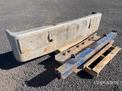 Mr Bullbars Bullbar - Fits Kenworth T900, T950, T904 & T908
