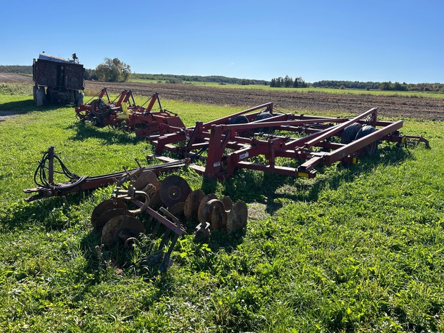 Case IH 4200FLCU 167 in Pin Hitch Cultivator