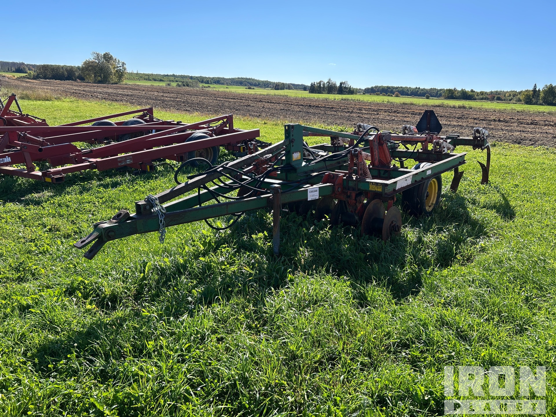 Glencoe 77 in Pin Hitch 8 Shank 20" Flat Disc On The Front Ripper