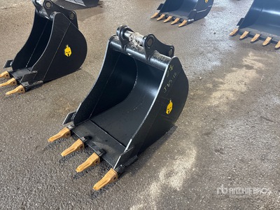 Dynamic Entities 24 in Digging Excavator Bucket - Fits Cat 305, 305.5 Komatsu PC45/50/55 Hyundai R55, Hitachi/Deere 50D/G Case, New Holland, Kobelco SK50 Bobcat E50/341/337