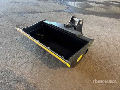 Dynamic Entities 48 in Hydraulic Tilting Excavator Bucket - Fits Cat 307/308, Komatsu PC78/88 Deere/Hitachi 75/85 Case, New Holland, Kobelco SK80 Bobcat E80