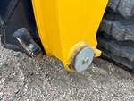 Chassis with Quick Coupler to Arms Pins