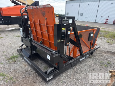 Superior Handling Equipment, LLC SL-5000 60 in Speed-Lift Surface-Mount Dock Lift