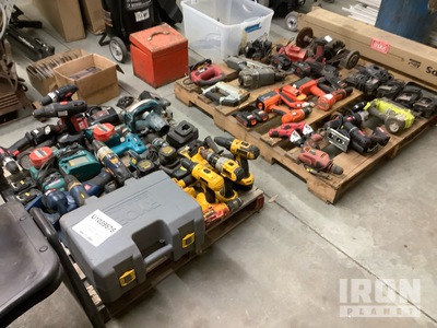 Lot - Misc Power Tools - Tool Boxes - Storage Cabinets