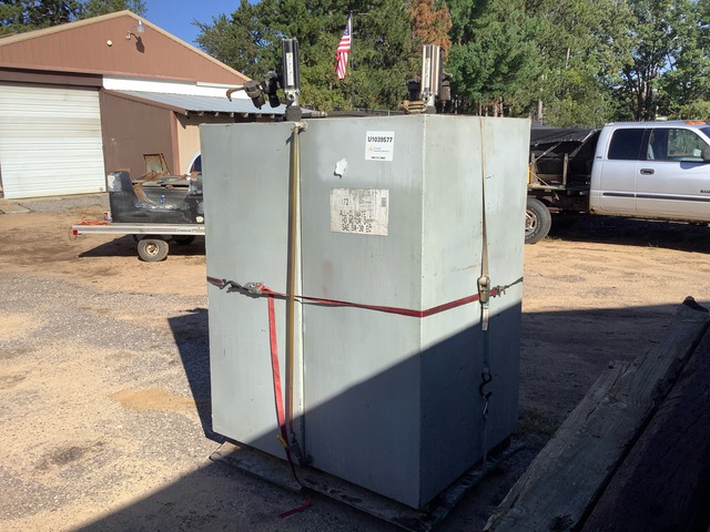 Oil Tank & Hose Reels w/ Lube Equipment